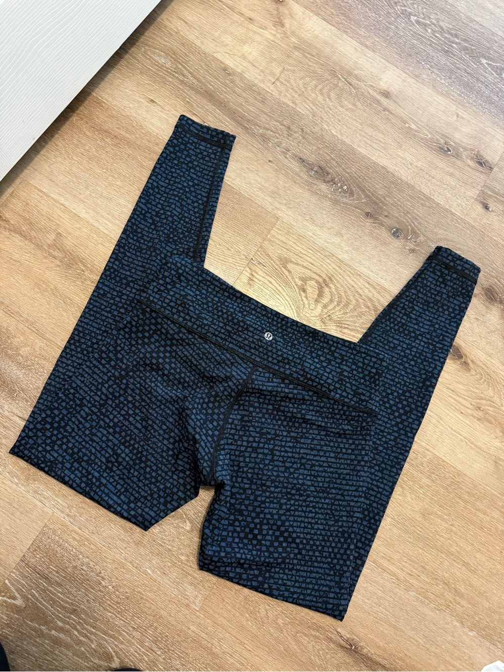 lululemon athletica Black Textured High-Rise Women’s Jeggings